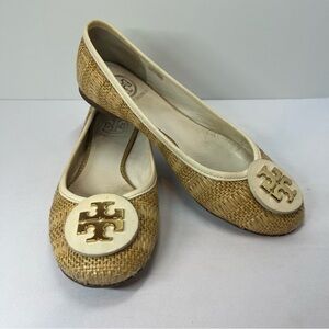Tory Burch Beige Woven Ballet Flats. Size 6